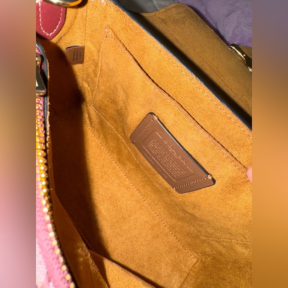 Coach Handbag - Picture 7 of 9